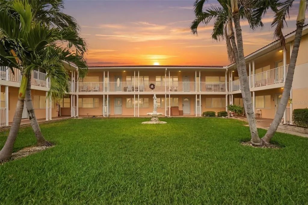 7740 Boca Ciega Drive 105, ST PETE BEACH