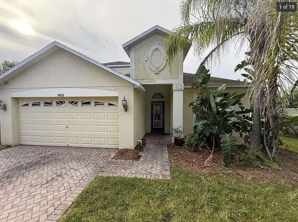 8429 Hunters Fork Loop, SUN CITY CENTER