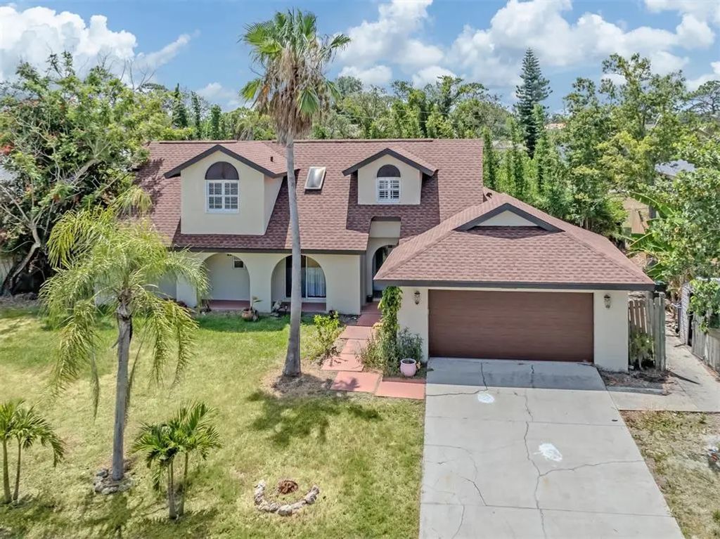 1533 Fundy Road, VENICE