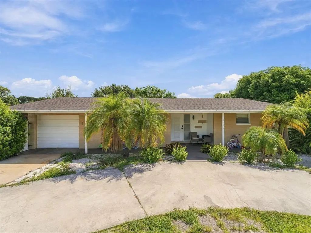 7879 84th Lane, SEMINOLE