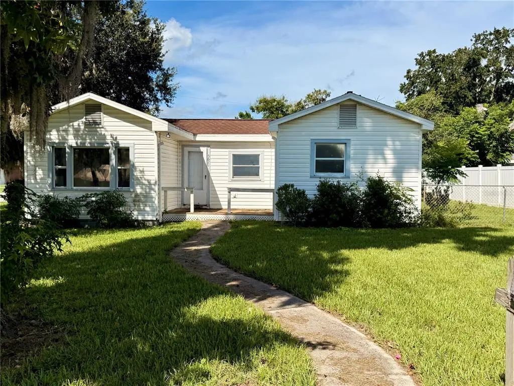5629 19th Street, ZEPHYRHILLS