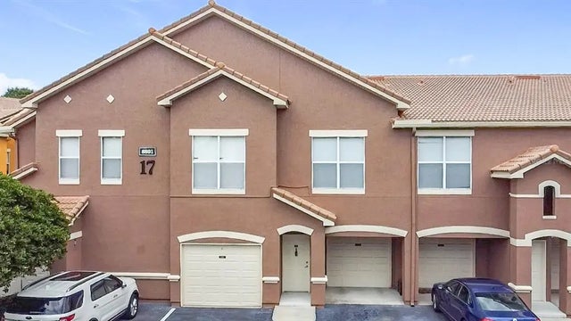 8801 Villa View Circle 202, ORLANDO