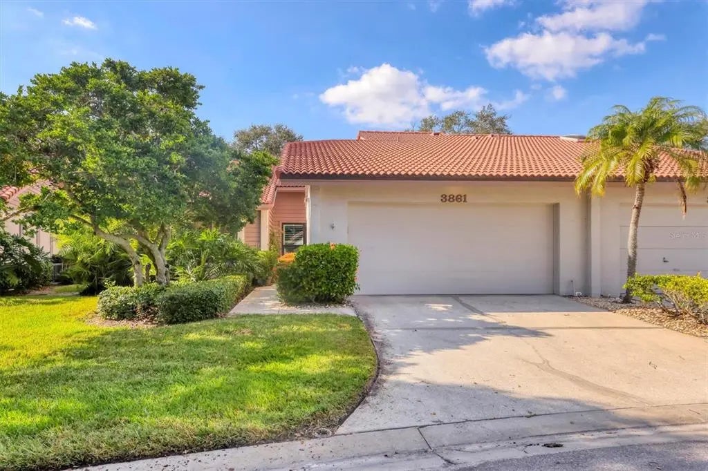 3861 Wilshire Circle W 115, SARASOTA