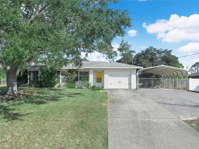 2211 Lemon Drive, LAKE WALES