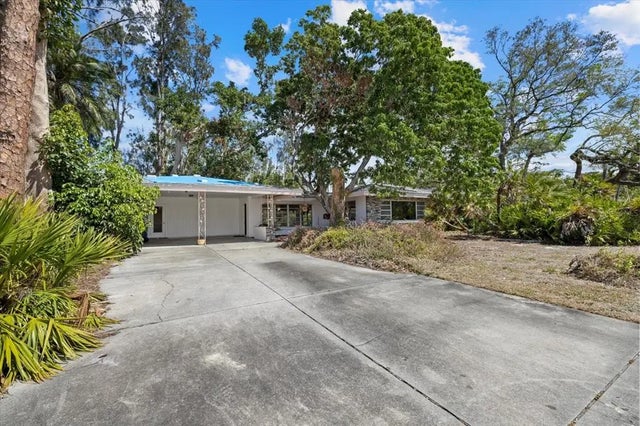 3466 Tanglewood Drive, SARASOTA