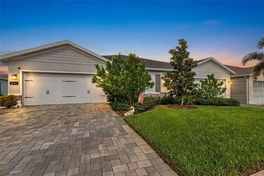 16363 Coconut Palm Drive, PORT CHARLOTTE