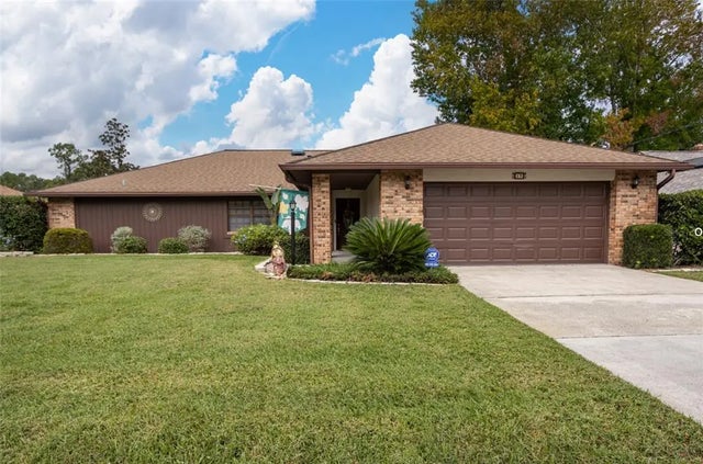 17 Patchogue Lane, PALM COAST