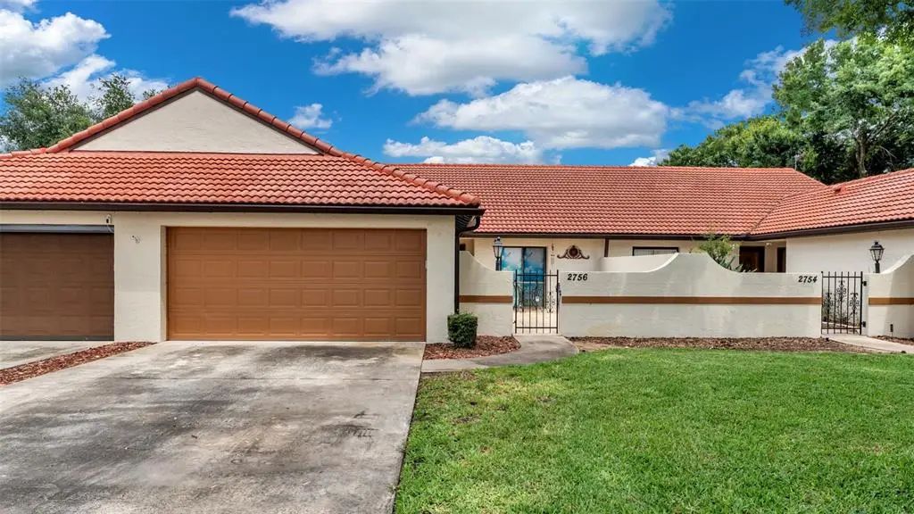 2756 Del Casa Court 18, AVON PARK