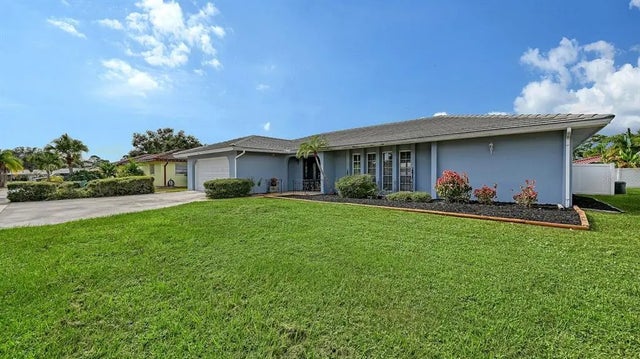 7440 Blaine Way, SARASOTA