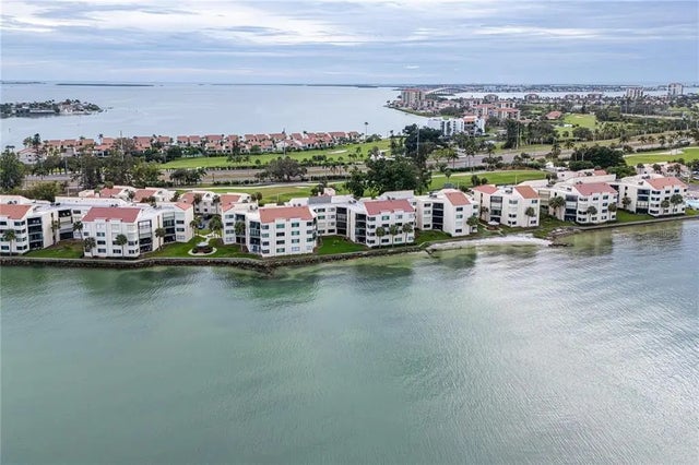 5541 Puerta Del Sol Boulevard S 314, ST PETERSBURG