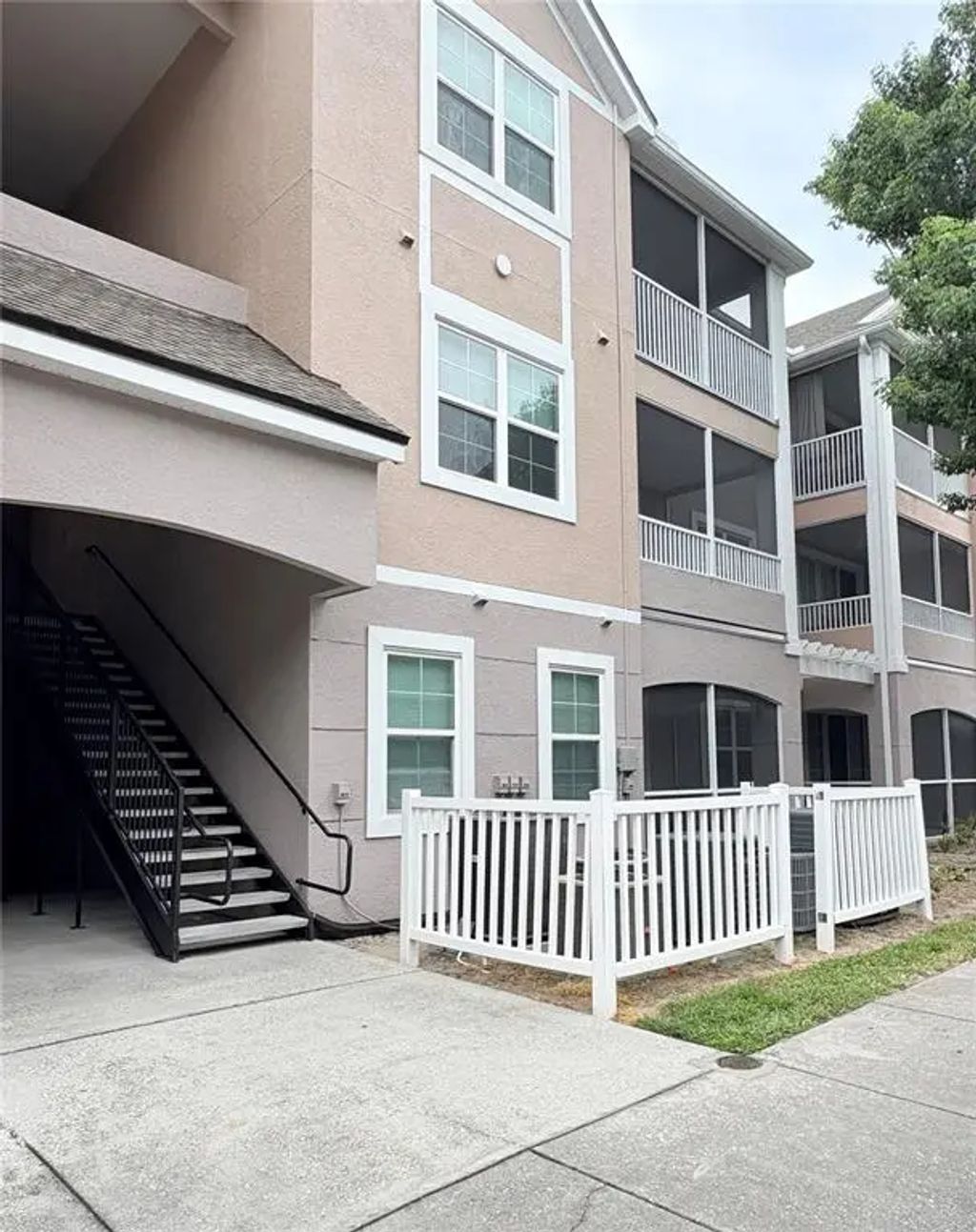 6412 Queens Borough Avenue 207, ORLANDO