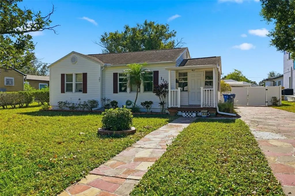 1106 W Peninsular Street, TAMPA