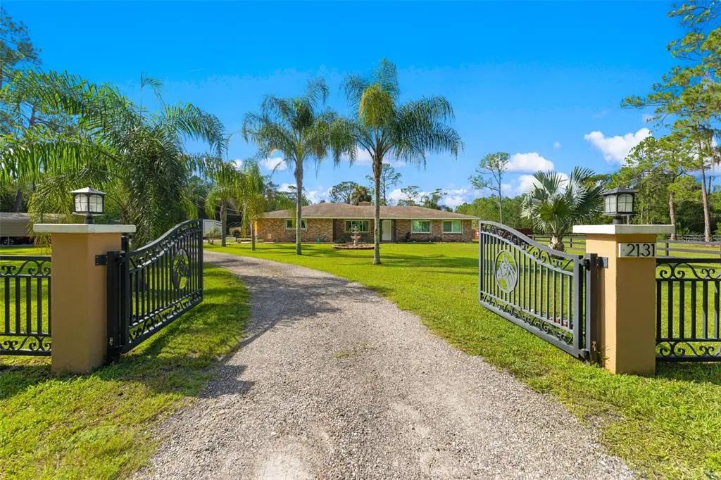 2131 W Poinsettia Drive, PORT ORANGE