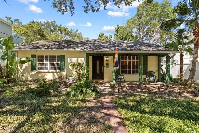 3033 W Asbury Place, TAMPA
