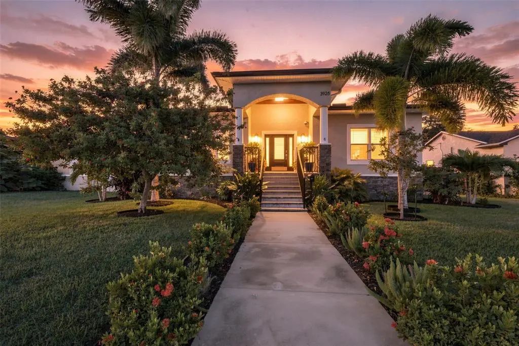 3925 1st Street Ne, ST. PETERSBURG