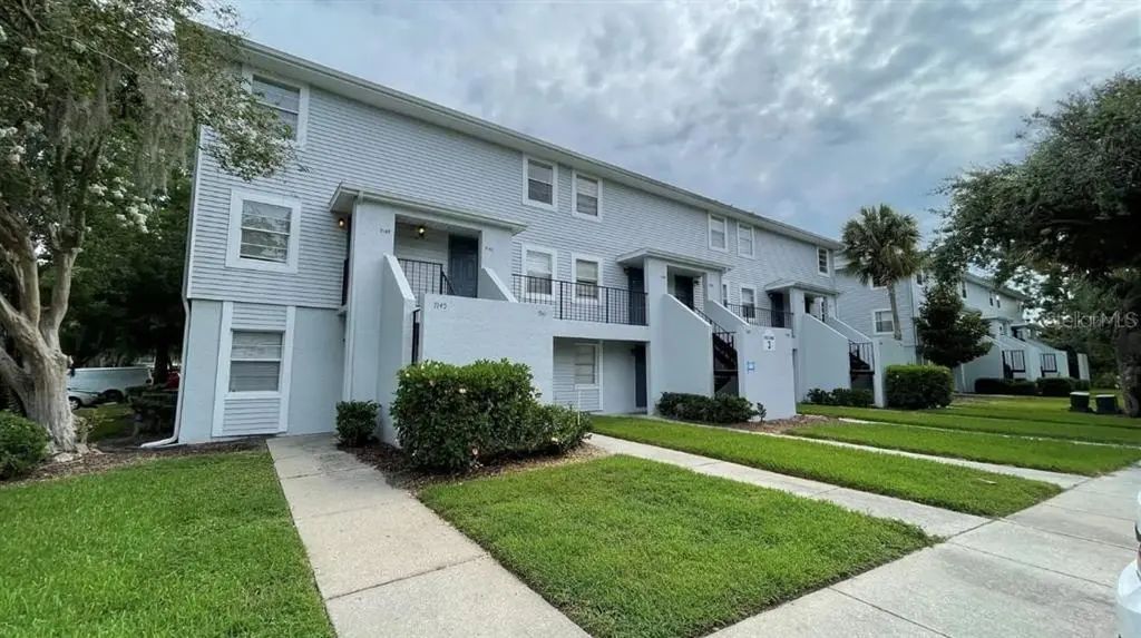 7148 Waterside Drive 31, TAMPA