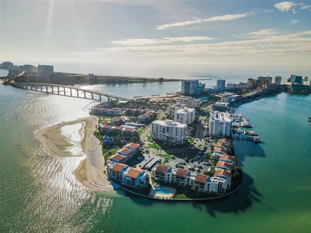 855 Bayway Boulevard 802, CLEARWATER BEACH