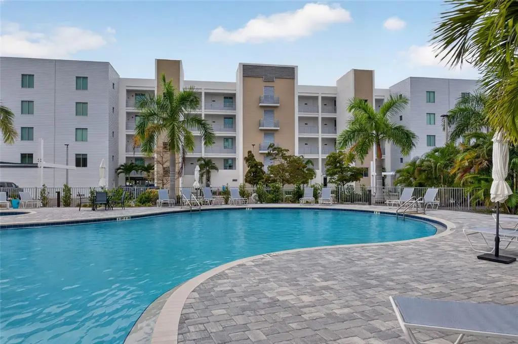 1709 N Tamiami Trail 505