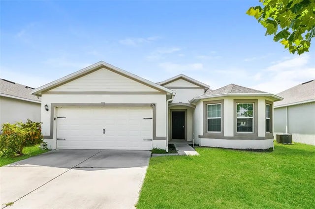 571 Autumn Stream Drive, AUBURNDALE