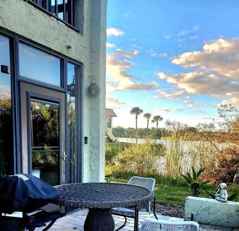 1001 S Bayshore Boulevard 107, SAFETY HARBOR