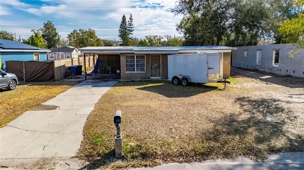 3216 Delray Drive, TAMPA