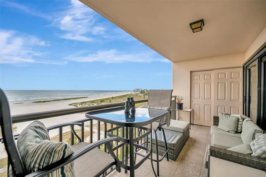 1270 Gulf Boulevard 701, CLEARWATER