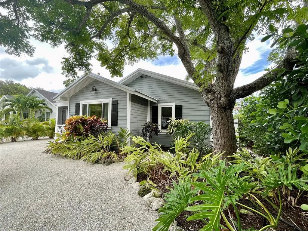 2703 10th Avenue W, BRADENTON