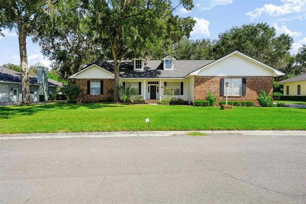 6646 Royal Forest Drive, LAKELAND