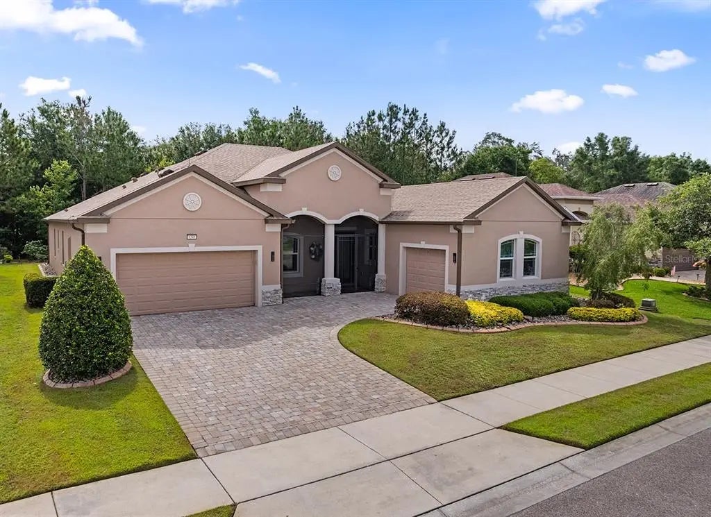 8348 Bridgeport Bay Circle, MOUNT DORA
