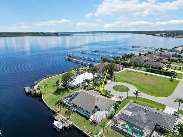 12432 Nova Avenue, PORT CHARLOTTE