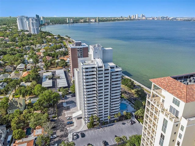 4141 Bayshore Boulevard 1204, TAMPA