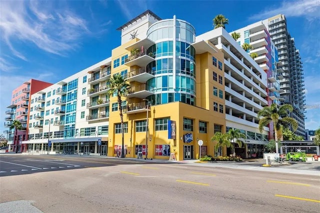 1120 E Kennedy Boulevard 1210, TAMPA
