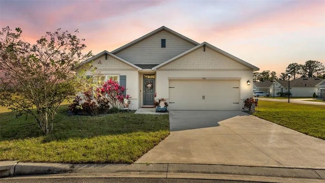 240 St Thomas Drive, MULBERRY