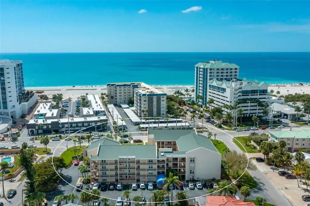 845 Benjamin Franklin Drive 302, SARASOTA