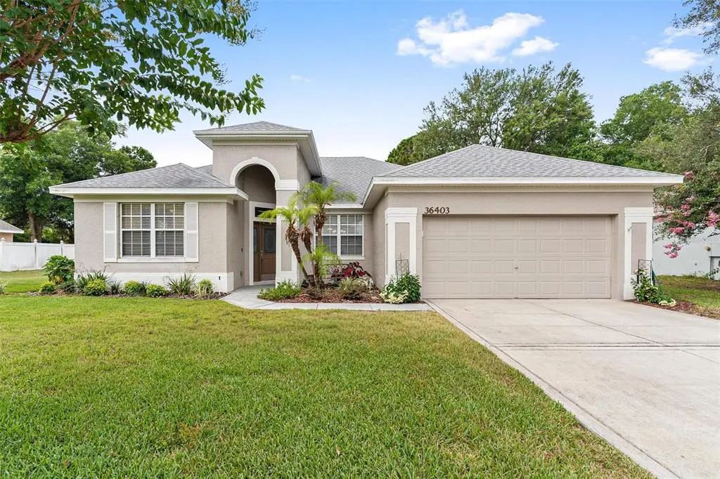 36403 Grand Island Oaks Circle, GRAND ISLAND