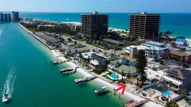 7777 Bayshore Drive, TREASURE ISLAND