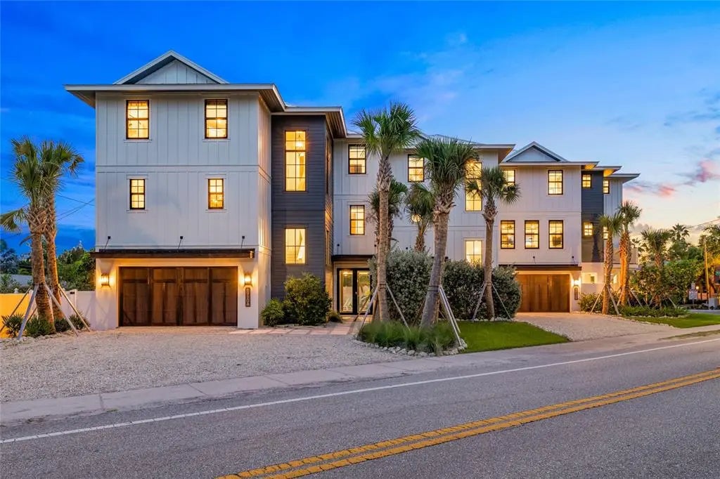 6910 Midnight Pass Road A, SARASOTA