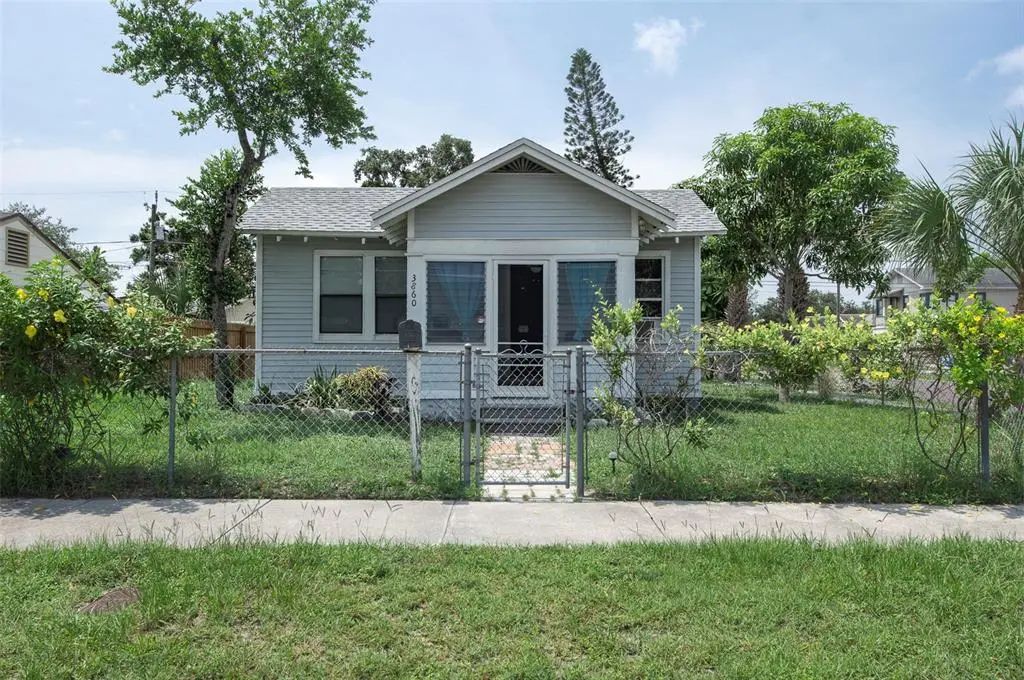 3860 Burlington Avenue N, ST PETERSBURG