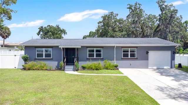 772 Pine Lane, CLERMONT