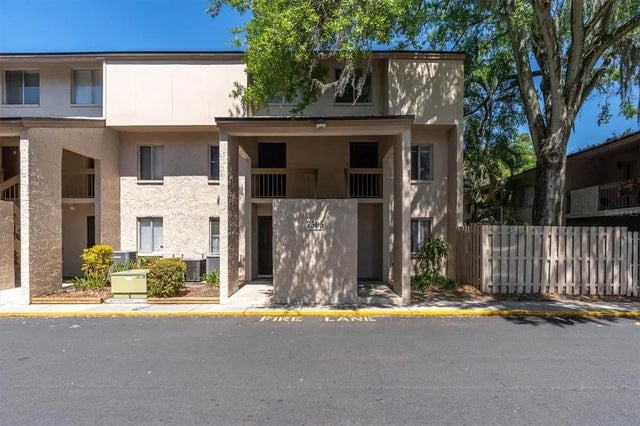 7505 Pitch Pine Circle 122, TAMPA