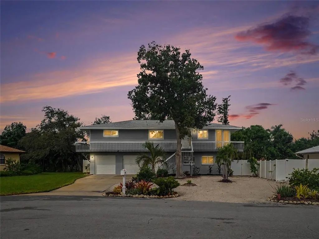 2208 78th Street W, BRADENTON