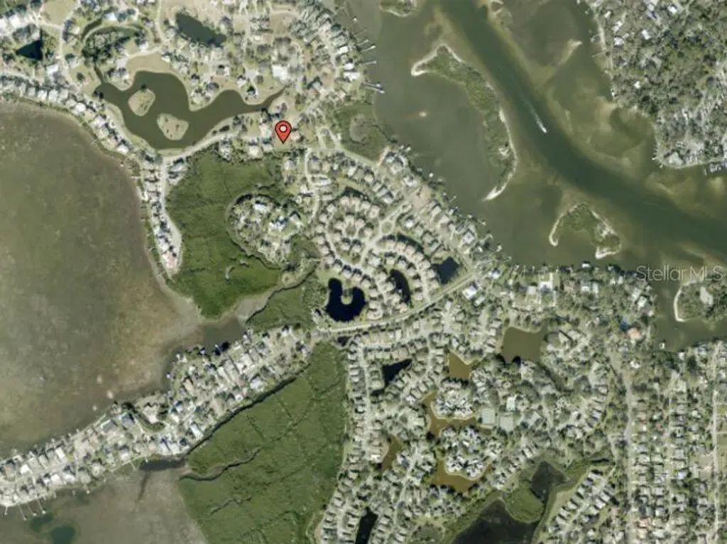 N Pointe Alexis Drive, Tarpon Springs