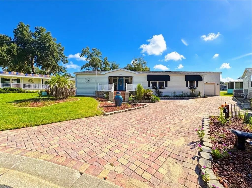 102 Woody Court, WILDWOOD