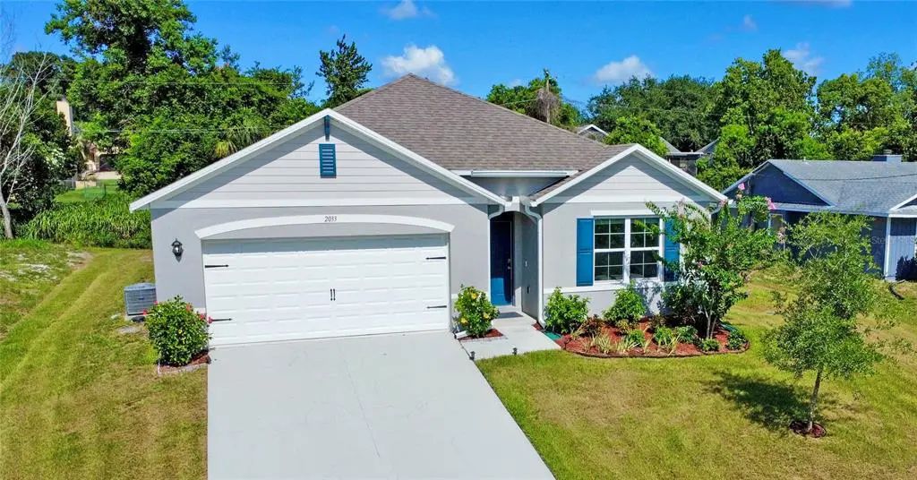 2033 East Gloria Drive, DELTONA