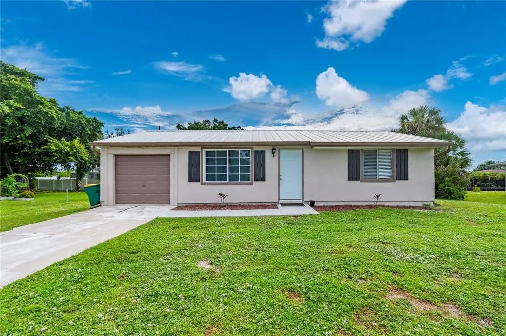 1218 Sultana Street, PORT CHARLOTTE