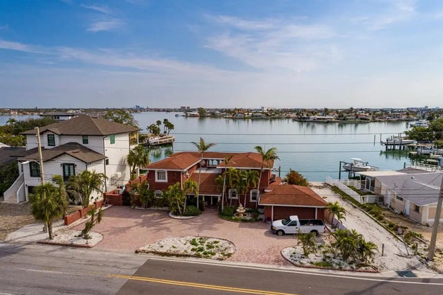 7013 Boca Ciega Drive, ST PETE BEACH