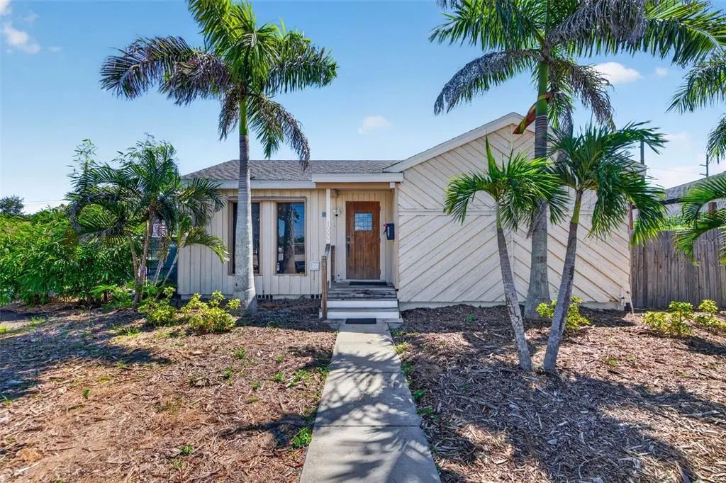 1000 49th Street S, ST. PETERSBURG