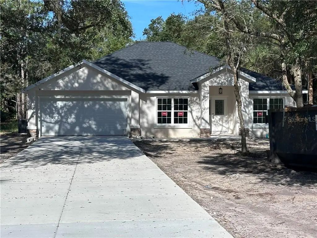 10364 N Coco Plumosa Drive, Crystal River