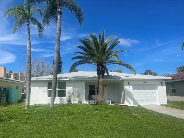 928 Lantana Avenue, CLEARWATER BEACH