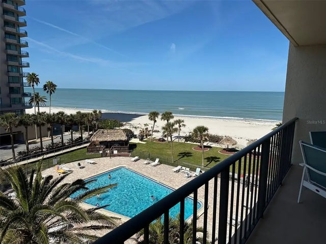 1480 Gulf Boulevard 401, CLEARWATER BEACH